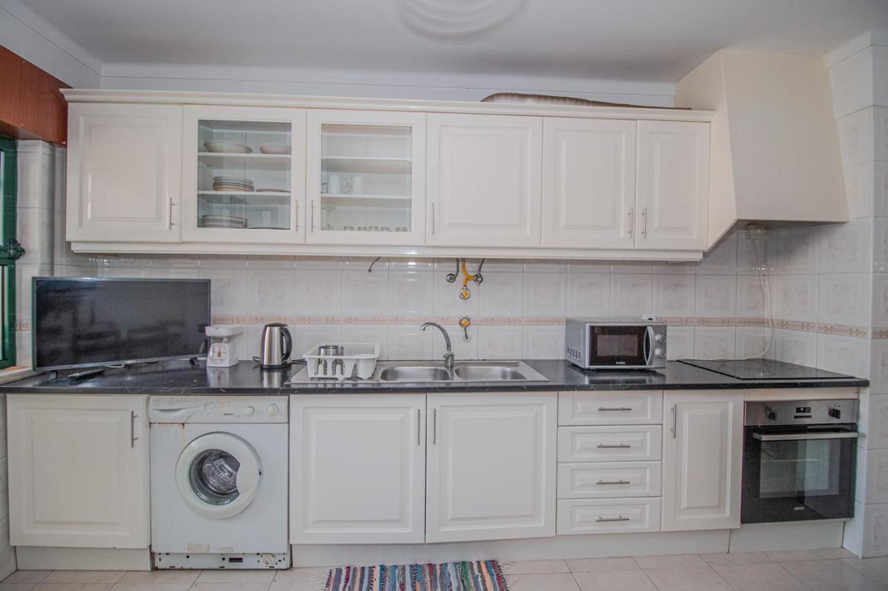Charming Private Rooms In An Apartment A2 Penha - Faro FAO Exterior foto